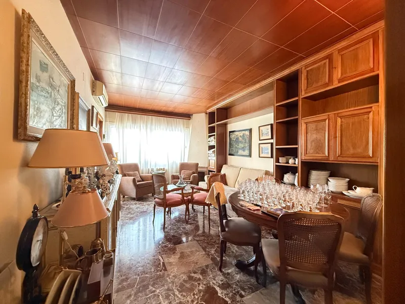 Piso en Eixample 75m² 3h2b P5