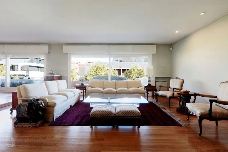 Piso en Les Tres Torres 306m² 3h3b P7